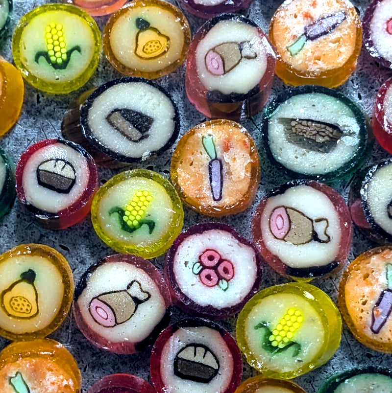 Holiday Feast Assortment Extra big helping edition 2025